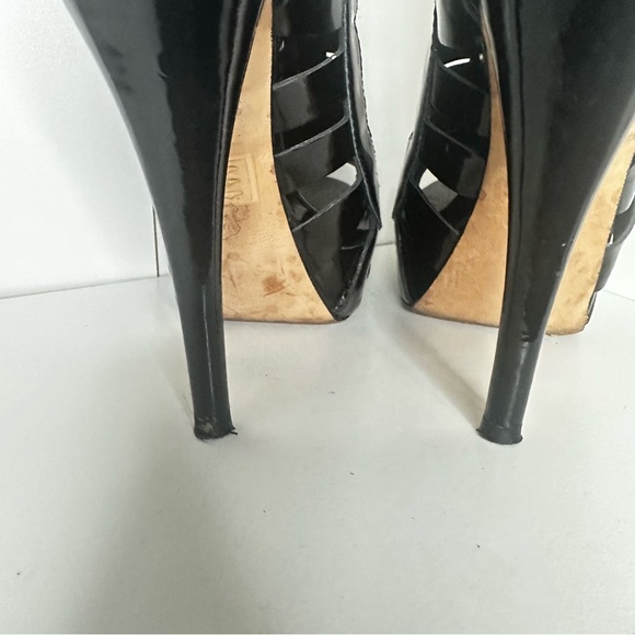 Bebe Kardashian leather ankle boots - Picture 6 of 12